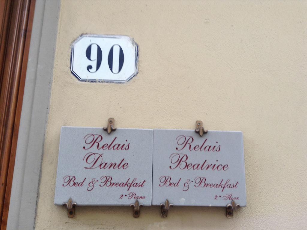 Relais Dante E Beatrice Apartamento Florença Exterior foto